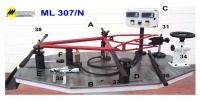 ML 307N Marchetti manual frame alignment table.  For price quotes on table complete with all accessories or any separate accessory, please contact Monica Marchetti www.marchettispa.it