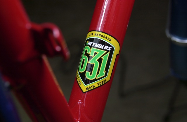 Reynolds 631 air hardening cycle tube decal detail.