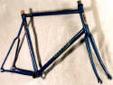 frame-painted.jpg (58679 bytes)