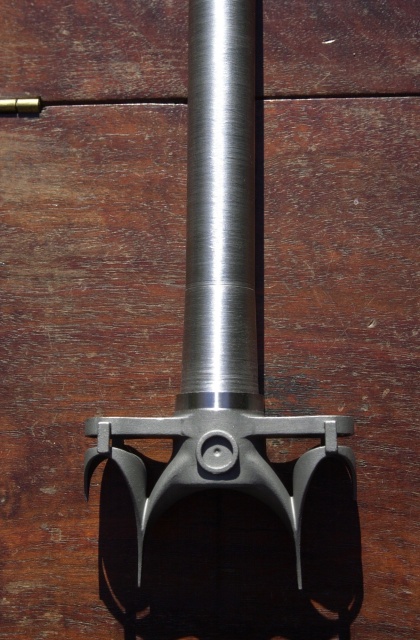 Experimental tapered steering column 28.6mm (1-1/8") o.d. at the fork crown end with 1.6mm wall tapering to 25.4mm (1") o.d. at the top with 1.3mm wall.  Steerer is 230mm in length and weighs 194gm.